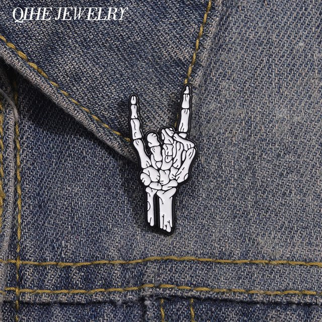 QIHE JEWELRY Brosche Skelett Hand, Emaille, Metall, Silber, Unisex - Bild 1