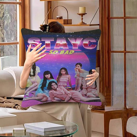 Kpop S-sTAYC Kissenbezug mit Grafikdesign, Mehrfarbig, B/H: 45 x 45 cm