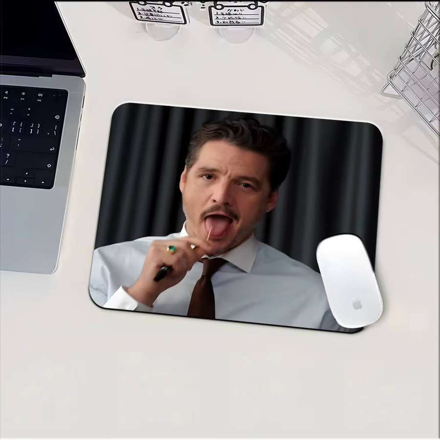 Rutschfeste Schreibtischunterlage mit Pedro Pascal Motiv, Multicolour Mauspad für Tastatur und Laptop - Bild 6