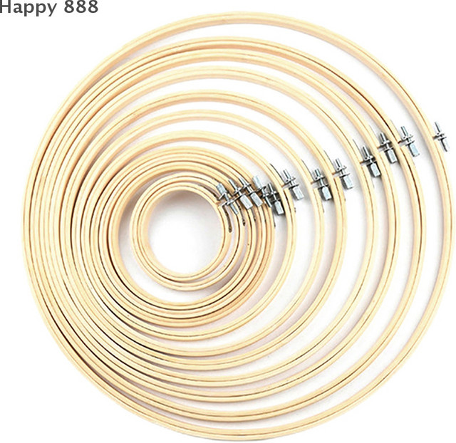 Stickrahmen aus Holz mit Stretchrahmen in Beige für dein DIY-Kreuzstich-Bastelset - Bild 1