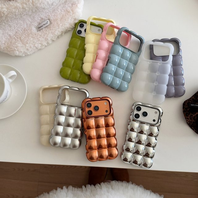 Handyhülle mit stereoskopischem Brot-Gittermuster für iPhone 17 16 15 14 13 12 Pro Max in Silber - Bild 1