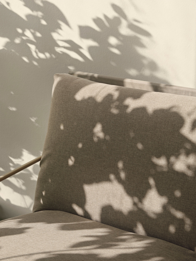 Ferm Living Desert Sofa 3-Sitzer Dolce in Beige mit Polsterung und Edelstahlrahmen - Bild 2