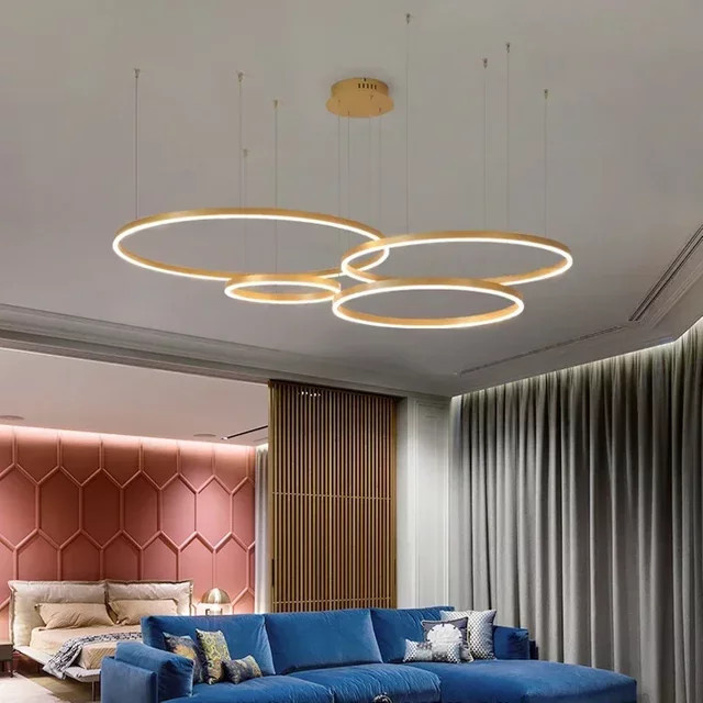 Moderne LED-Pendelleuchte in Ringform aus Metall, Gold und Braun, warmweißes Licht - Bild 1