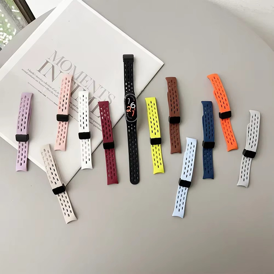 OAKCHARM Magnetisches Silikon-Uhrenarmband für Xiaomi Band 8 9, Atmungsaktives Ersatzarmband in Braun - Bild 2