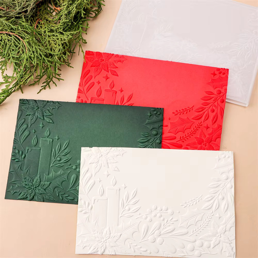 3D-Prägeordner Holly Poinsettia mit Tannenzapfen, Blättern und Kerzenmuster für dein Weihnachts-Scrapbooking und Papierhandwerk - Bild 1