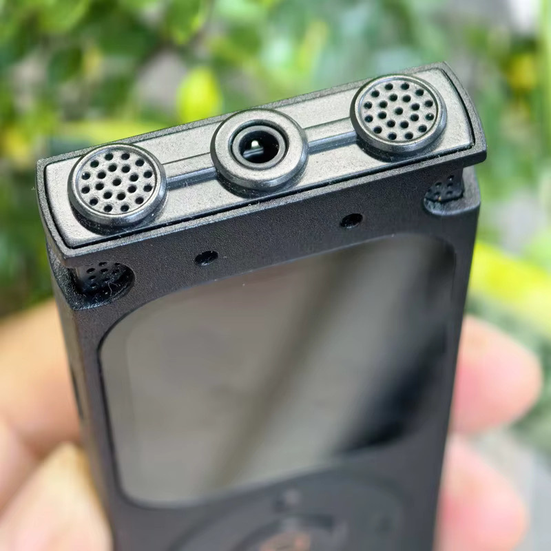 Famue Pro Diktiergerät in Schwarz mit Bluetooth 5.4 und 3072 kbps PCM-Audio für Interviews und Besprechungen - Bild 3