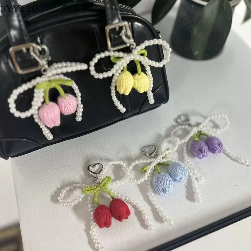 Velishy Schlüsselanhänger, gestrickt, Tulpenperlen, Schleife - Bild 4