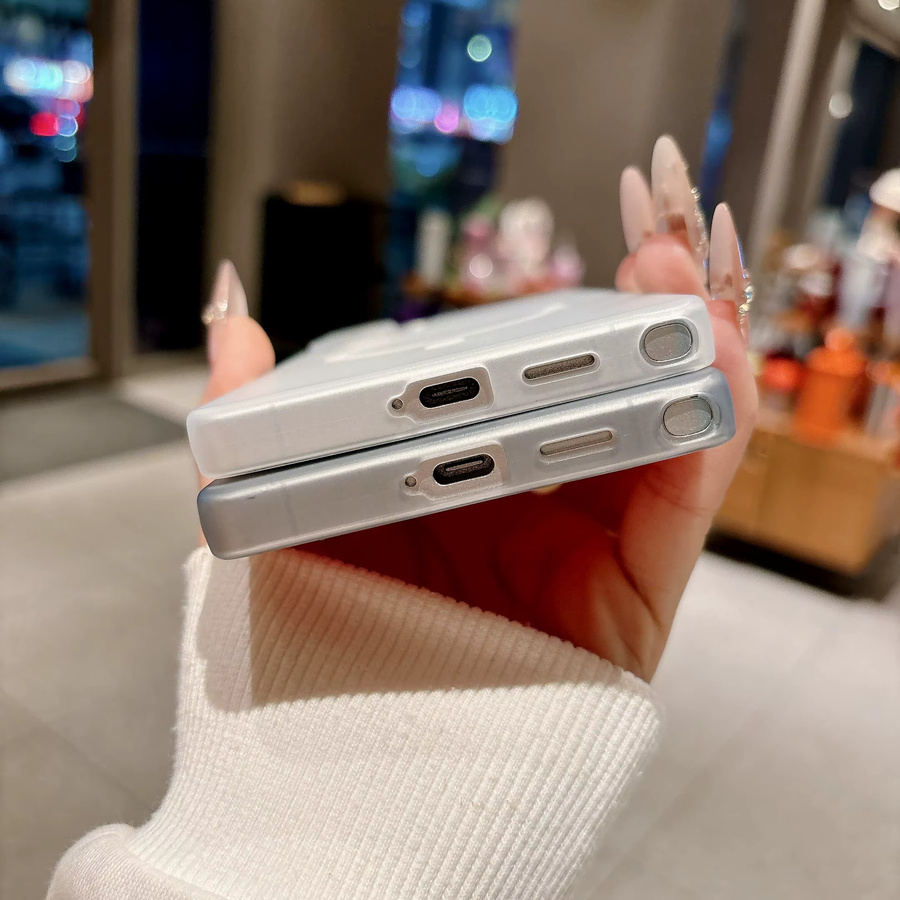 Samsung MagSafe Handyhülle aus mattem Soft TPU für S26 S25 S24 S23 Ultra Plus in Weiß, magnetische und stoßfeste Abdeckung für kabelloses Laden - Bild 2