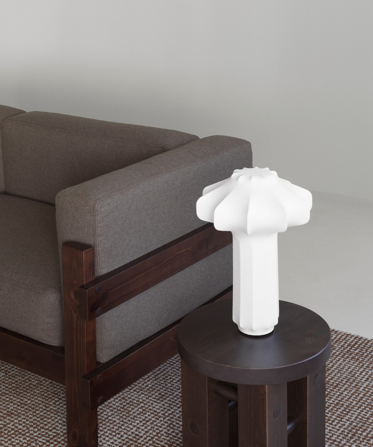Normann Copenhagen Phantom Tischleuchte Weiß mit LED und Stahlrahmen - Bild 3