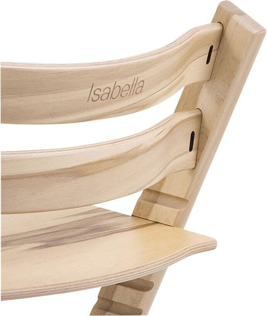 Stokke Tripp Trapp Treppenhochstuhl aus lackierter Buche in Braun mit Gravur - Bild 1
