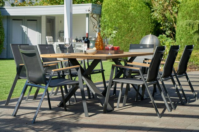 Hartman Xanadu Aruba Gartenmöbel Set aus Aluminium und Teakholz in Anthrazit mit 8 Stapelsesseln und Tisch B/T/H: 220 x 100 x 75 cm - Bild 1