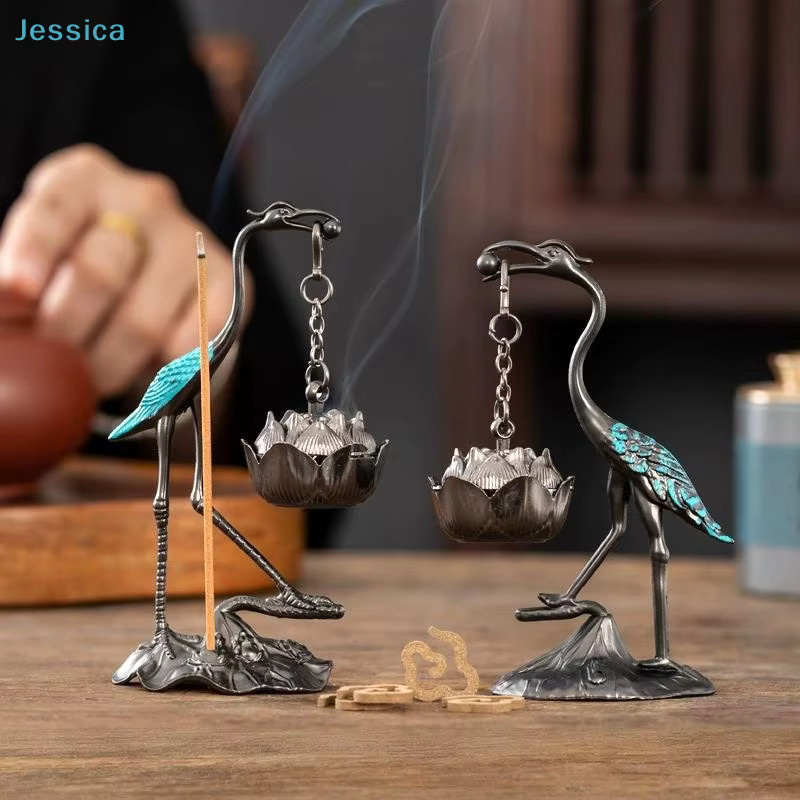 Jessica Traditioneller chinesischer Kranich-Räucherstäbchenhalter aus Metall mit Lotus-Design zum Aufhängen - Bild 3