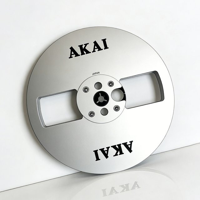 Aluminium-Leerspule für AKAI, TEAC und REVOX Rollenrecorder, Farbe: Silber, Durchmesser: 7 Zoll, Breite: 1/4 Zoll - Bild 1