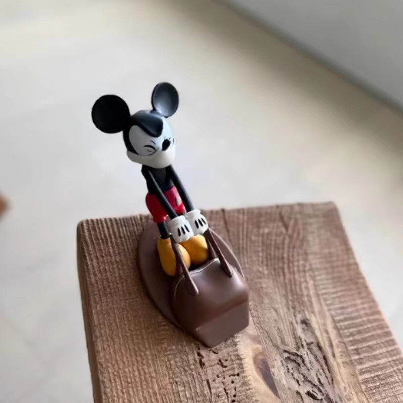 HEROCROSS Kreativer Cartoon Türstopper in verschiedenen Farben mit beliebten Anime-Figuren wie Mickey, Stitch, Duck und Woody - Bild 3
