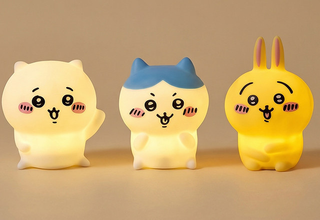 Bandai Chiikawa Anime LED-Nachtlicht Hachiware Usagi Hasenlampe in Multicolour - Bild 1