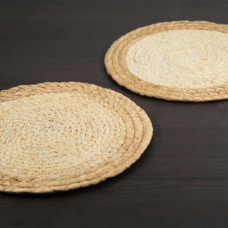 Rundes Tischset aus Rattan im Boho-Stil, 1 Stück, Farbe: Beige/Braun, Durchmesser: 30,48 cm - Bild 2