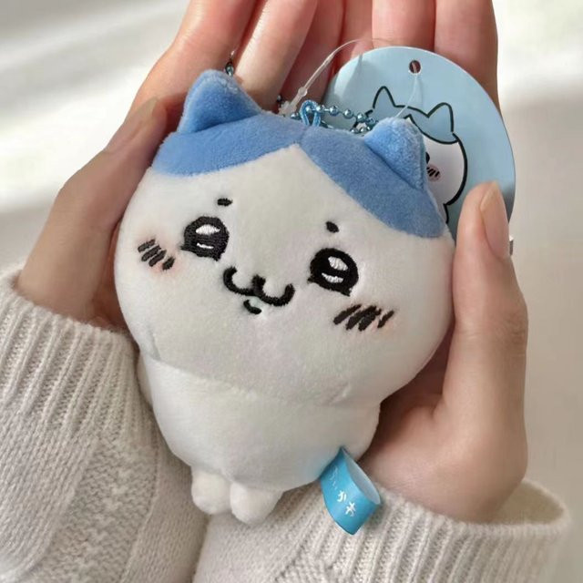 Yiji Hachiware Taschenanhänger, Niedliche Plüschpuppe - Bild 1
