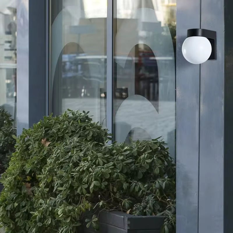 Loft LED Outdoor Veranda Lampe Schwarz mit E27 Fassung und Kugelschirm für dein Zuhause - Bild 4