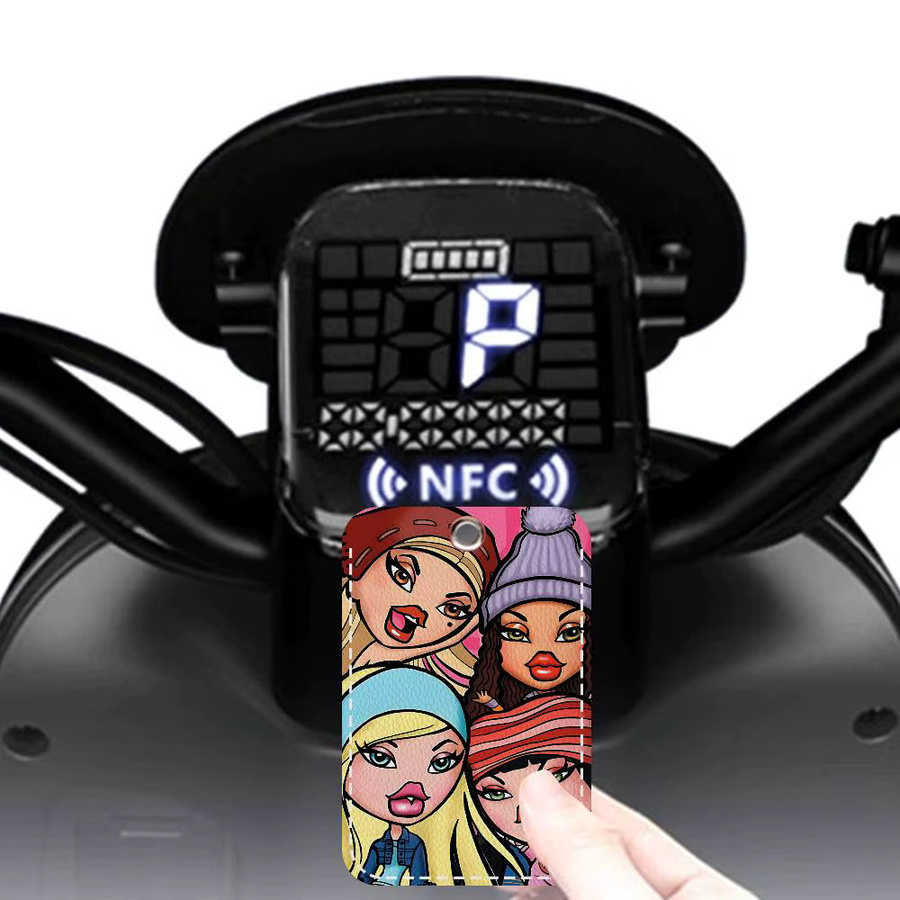 Bratz Puppe Anime Schlüsselanhänger Kartenhalter - Bild 4