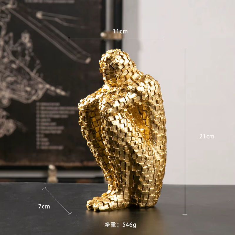 Abstrakte Denker Statue in Gold aus Kunstharz als moderne Skulptur für deine Büro- und Heimdekoration - Bild 4