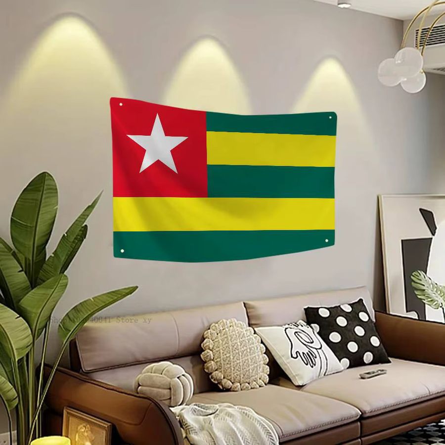 Togo-Flagge aus Polyester mit vier Löchern für Outdoor-Dekoration und Raumgestaltung - Bild 5