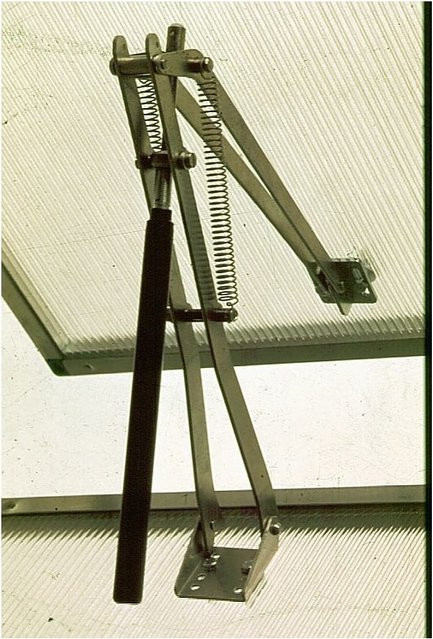 Juwel Fensterautomat für Frühbeet und Gewächshaus mit Solarenergie zur automatischen Öffnung bei Wärme - Bild 1