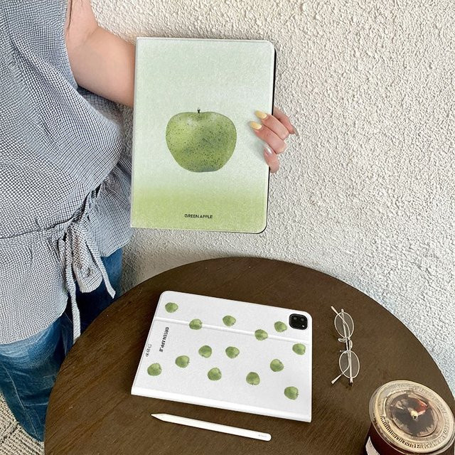 iPad Hülle mit grünem Äpfelmuster für Apple iPad Pro 10/11 Zoll und iPad Air 3/4/5 Generation in Grün und Weiß - Bild 1