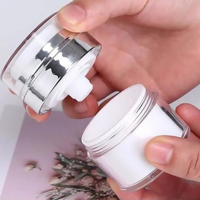 Airless Kosmetikbehälter mit Pumpspender, Reiseflasche - Bild 1