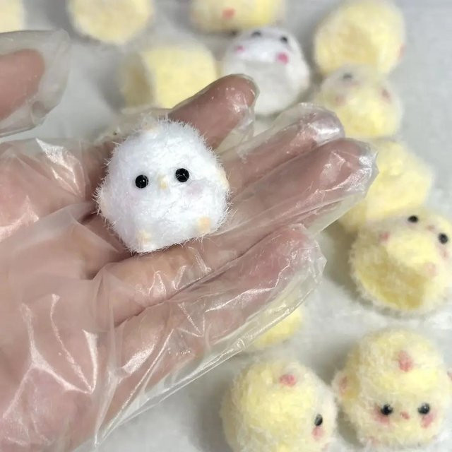 Binchi Outdoor Product Squishy Chicken, gelbes Hühnersiegel, Silikon, weiches Huhn - Bild 1