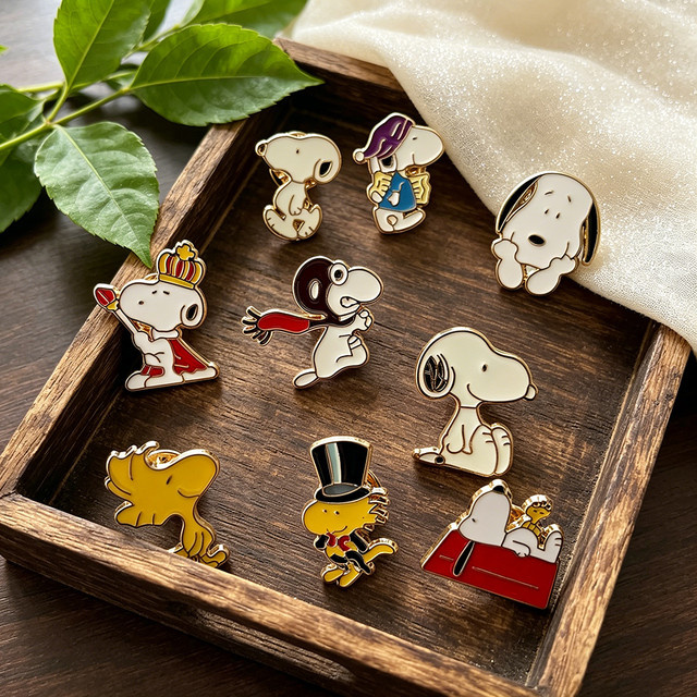 Bandai Snoopy Disney Emaille-Pin-Set, 9-teiliges Set, Metall, Bunt / Mehrfarbig - Bild 1