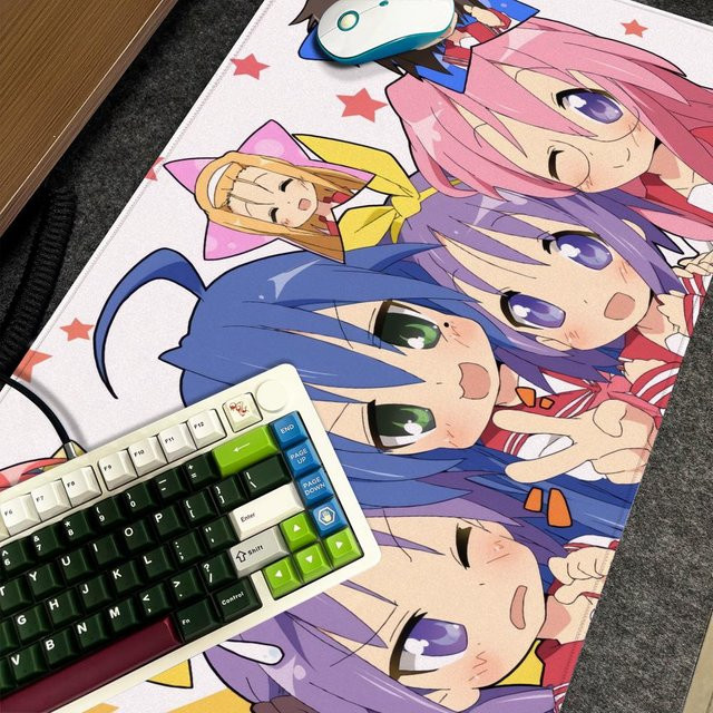 Anime L-Lucky Star Konata Izumi Mauspad XXL rutschfeste Gamer-Tastaturunterlage in Schwarz und Multicolour, B/T: 90 x 40 cm - Bild 1