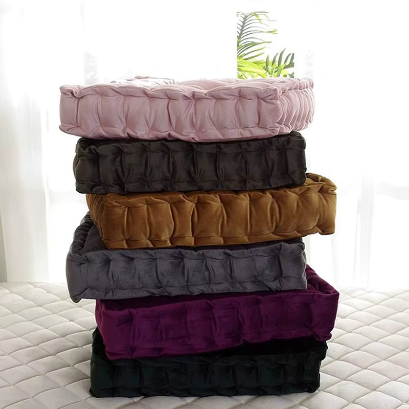 Quadratisches Meditationskissen in Grau von inyahome mit Tragegriff und Chesterfield-Design, B/T/H: 42 x 42 x 10 cm - Bild 5