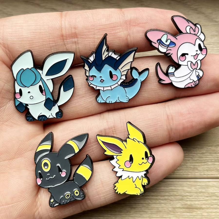 Bandai Broschen-Set, 9-teilig, Anime-Elfen, Eevee-Emaille-Pins, Bunt - Bild 2
