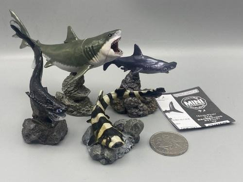 Yiran toy 1 Gacha Ökologischer Atlas Figur Mini Haifisch Hammerhai, Modellfigur, ab 14 Jahren - Bild 1