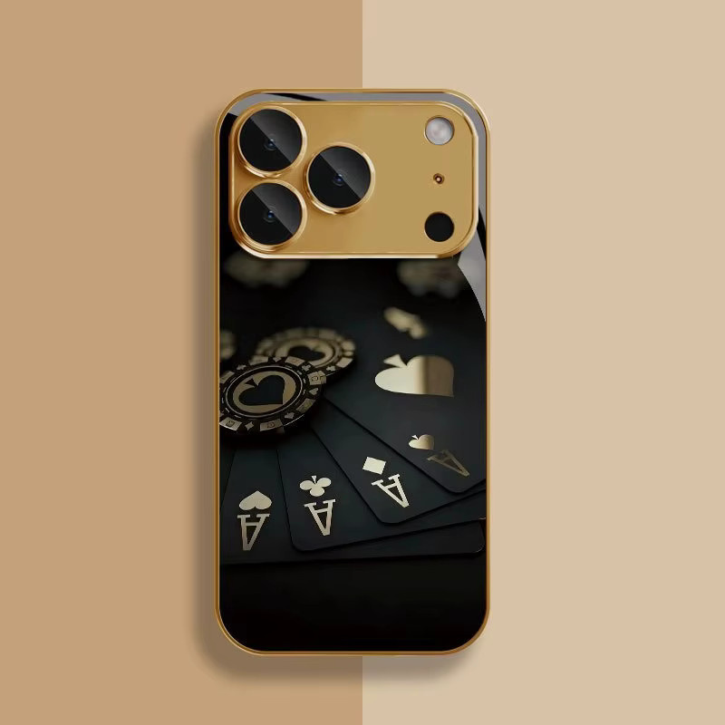 Apple iPhone Handyhülle aus Glas mit schwarzem Karten-Gold-Symbol-Muster in Schwarz und Gold Metallic Lack - Bild 2