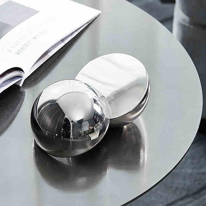 Minimalistisches geometrisches Ornament in Silber, halbkreisförmig und sphärisch für Schreibtisch oder Schlafzimmer, B/T/H: 18,0 x 10,0 x 4,0 cm - Bild 4