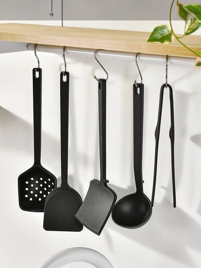 JANKNG 5-teiliges Silikon Kochgeschirr Set in Schwarz für Küche und Backen mit Schaufel, Löffel und Lebensmittelzange - Bild 3