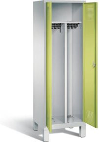 C+P Spind Evolo Schwarz-Weiss mit Front in Viridingrün und Korpus in Lichtgrau, H x B x T: 185 x 61 x 50 cm - Bild 1