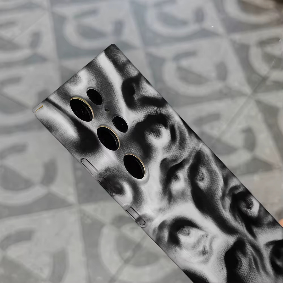 Stoßfeste Doppelschicht Handyhülle mit surrealem Augen-Design für Samsung Galaxy S25 Ultra, S24 und S23 Ultra Plus in Multicolour - Bild 5