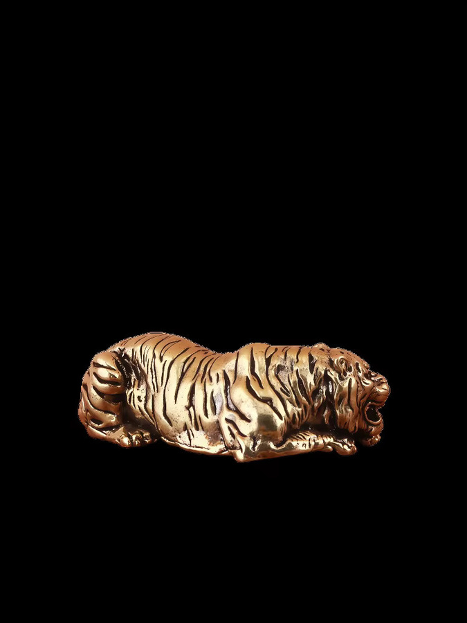 JETTING Tigerkönig-Statue aus Messing in Gold als Briefbeschwerer und Schreibtischdekoration - Bild 3