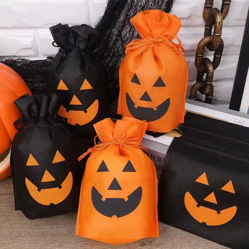 30 Stück Halloween Kürbis Süßigkeiten Taschen aus Vliesstoff mit Kordelzug in Schwarz für Kinder Party Gastgeschenke - Bild 5