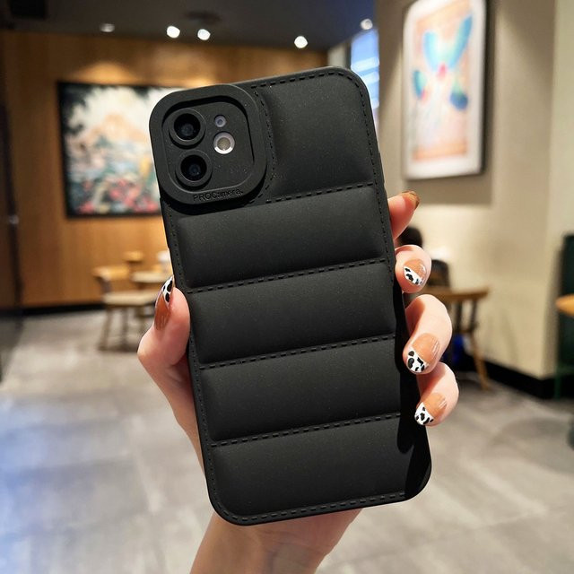 Sandfarbene Daunenjacke Handyhülle mit Schleifen für Apple iPhone 15, 14, 13, 12, 11, X, XR, 7, 8 Plus und Pro Max - Bild 1