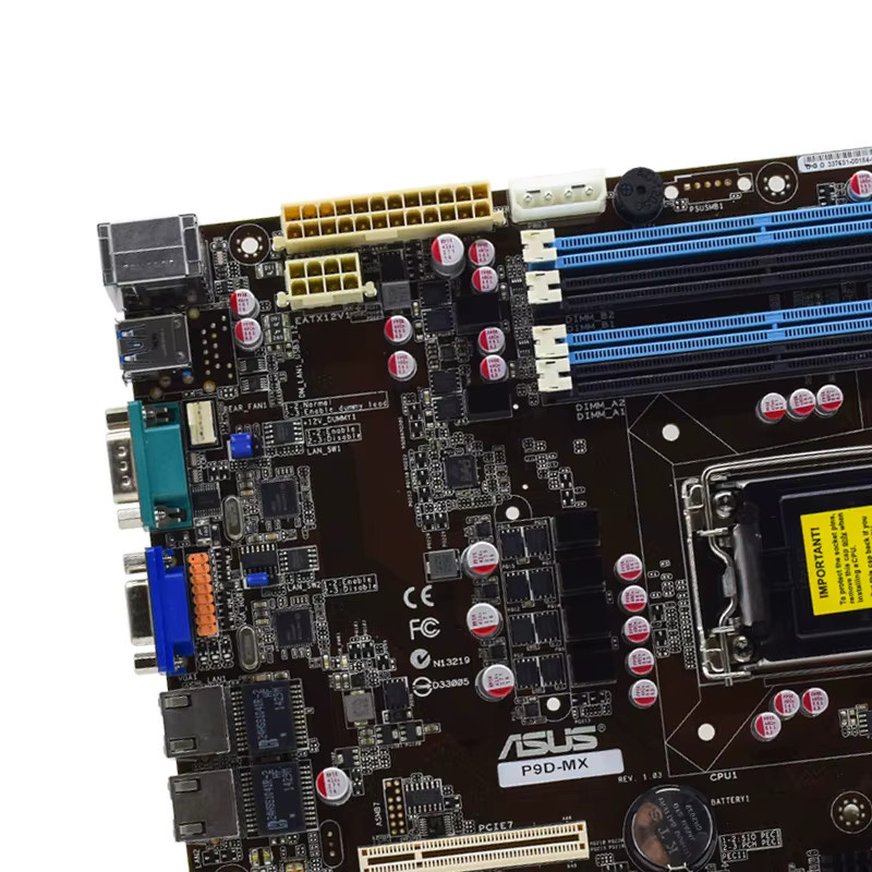 Asus P9D-MX Server-Motherboard mATX mit Intel C226 Chipsatz, LGA1150, unterstützt Xeon E3-1200 v3 CPUs, DDR3 ECC RAM, Dual Gigabit LAN und IPMI in Schwarz - Bild 4