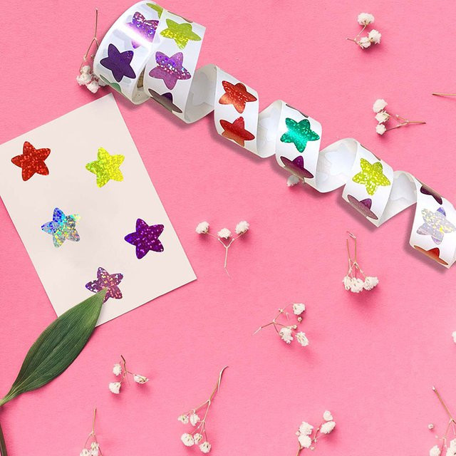 YA Bunte Sternaufkleber für Kinder und Schule, 500 Stück pro Rolle, Selbstklebend für DIY-Bastelarbeiten und Belohnungen, Mehrfarbig - Bild 1