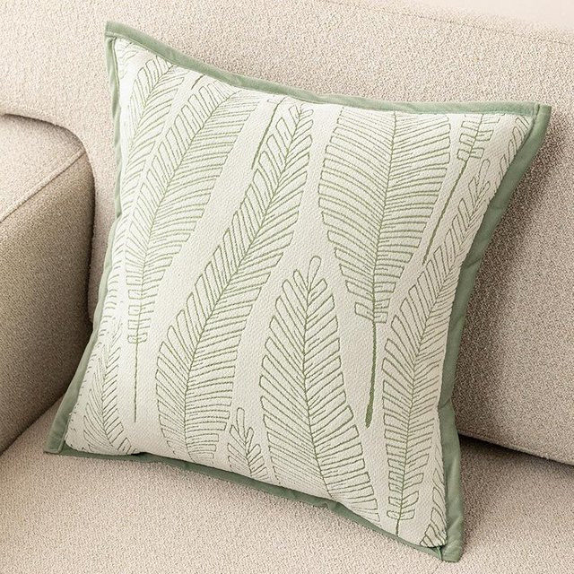 JMG Clothing Dekorative Kissenbezüge mit Blatt-Stickerei im Boho-Stil, Farbe: Grün, B/T/H: 50 x 50 x 0 cm - Bild 1