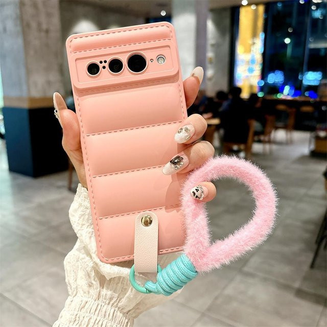 Stoßfeste Daunenjacke Handyhülle mit Lanyard und Handgelenkband für Google Pixel 8 7 6 Pro 7A 6A 4A 3 4 XL 3AXL 3A in Pink - Bild 1