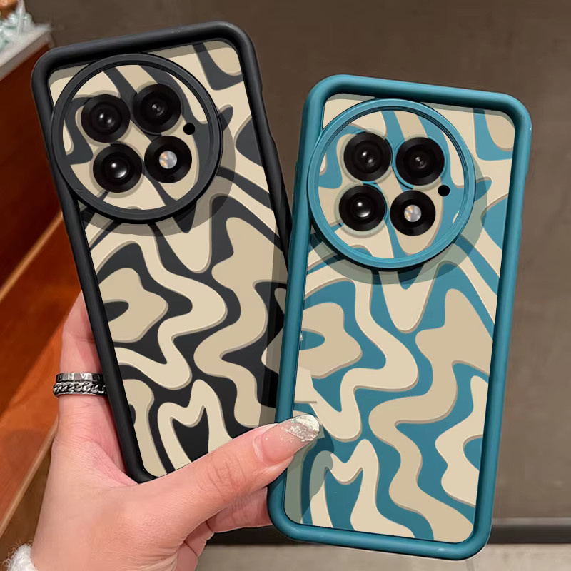Stoßfeste Handyhülle mit gestreiftem Muster für OnePlus Modelle in Schwarz und Multicolour aus weichem TPU - Bild 2