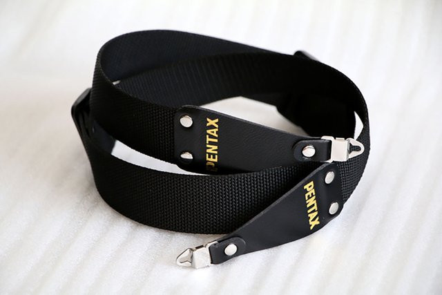 Verstellbarer Nylon-Schultergurt für Pentax 645 645N 645N2 67 Kameras, Schwarz, 38 mm - Bild 1