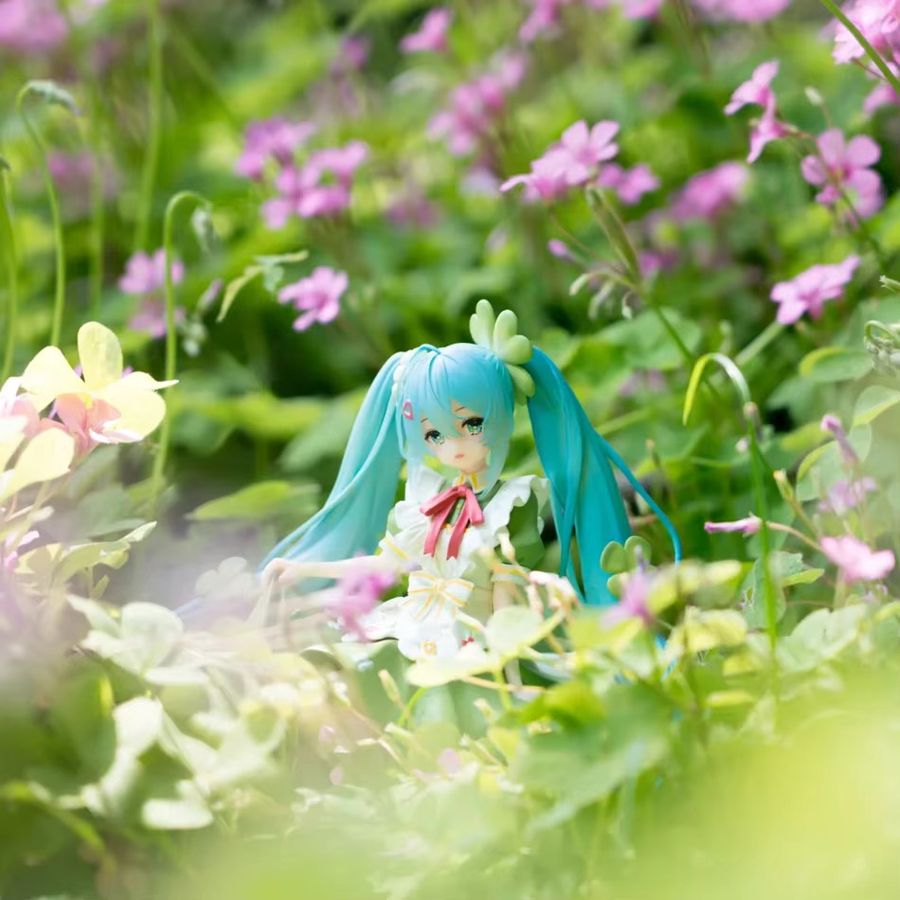 Süße Anime-Figur Feen-Mädchen als sitzende Actionfigur aus PVC, Multicolor, Höhe: 15 cm - Bild 6