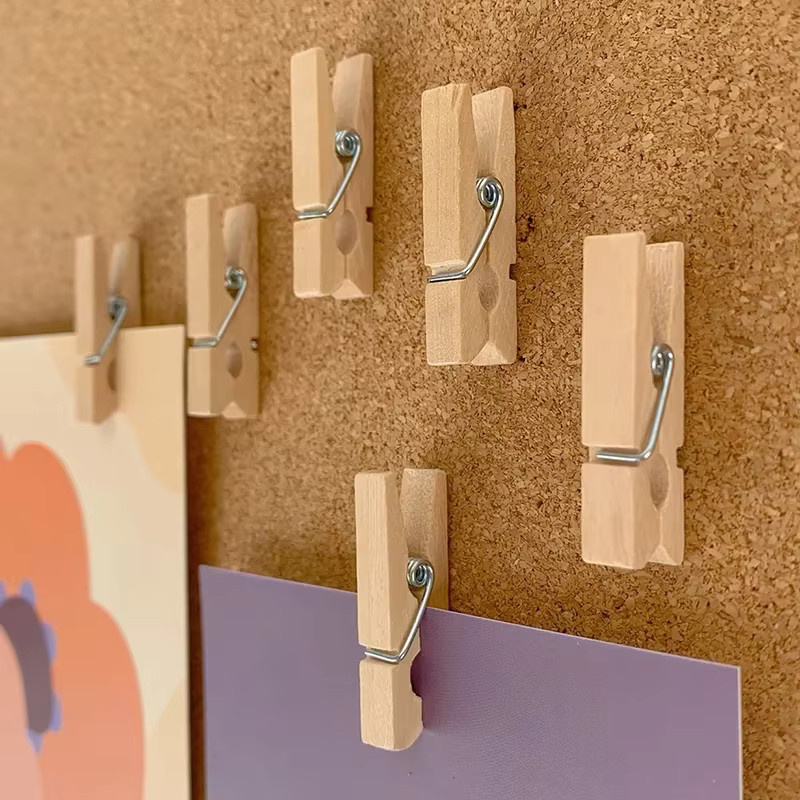 50 bunte Holz-Clips mit Pin zur Wanddekoration für Kork, Filz oder Pinnwände, Multicolor - Bild 2